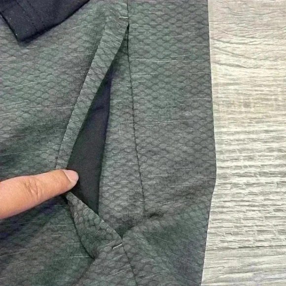 Oakley Knockdown Mixed Fleece 1/4 Zip Jumper Jacket Forged Iron Mens Grey Sz XS - Picture 4 of 16